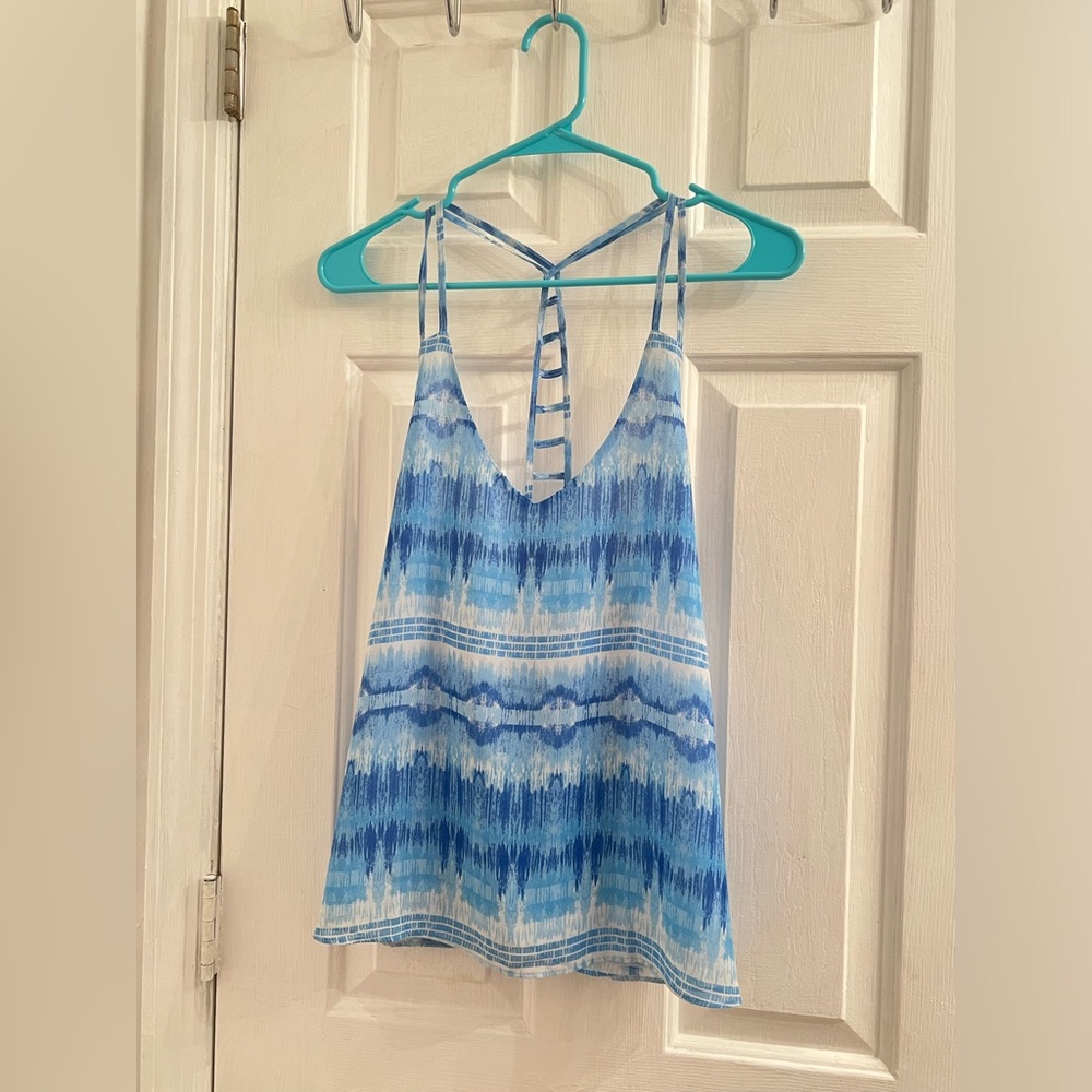 Size medium blue waves watercolor ladder strappy racerback tank top